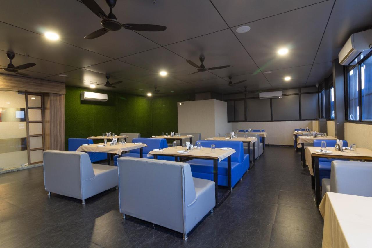 Hotel Green City Gandhinagar Exterior photo